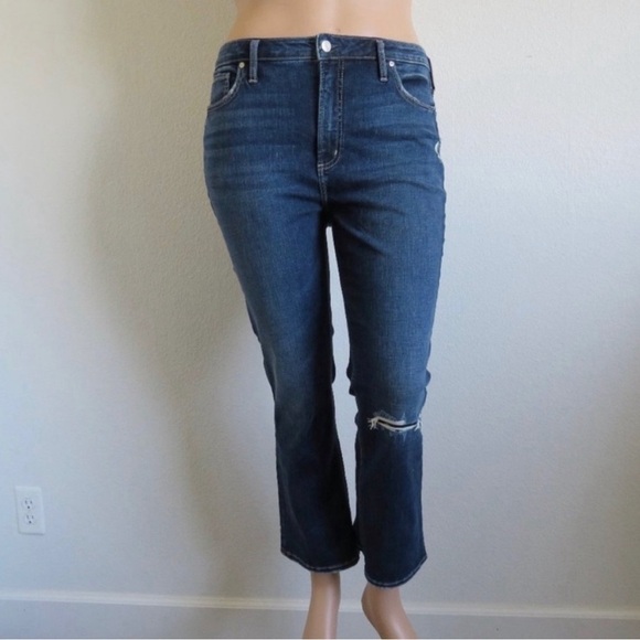 SILVER Jeans Women’s Distressed High Note Boot Crop Jeans Plus Size 14 NWOT - Picture 3 of 3